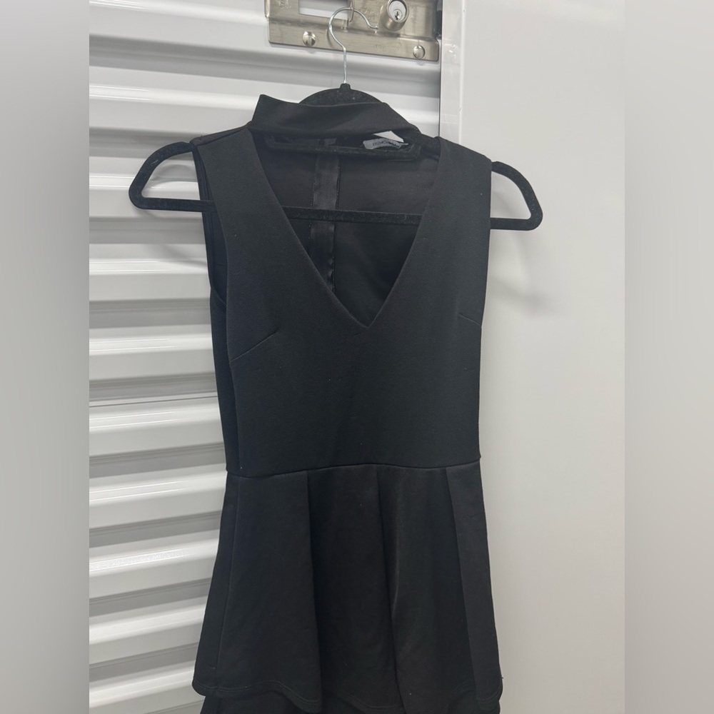 Fashion Nova Black Sleeveless Sheath Mini Dress